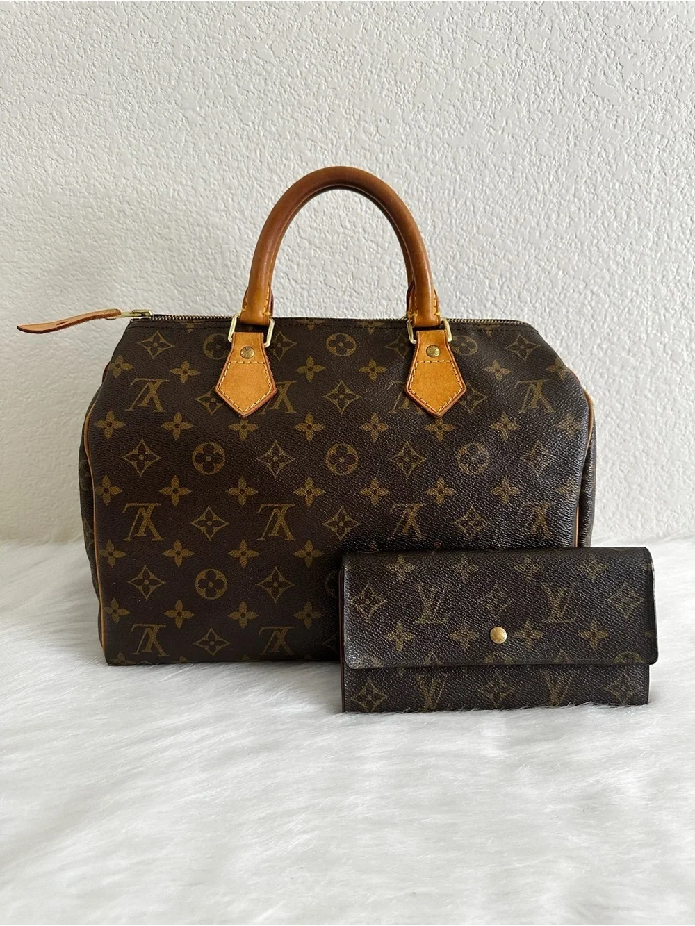 Louis Vuitton Speedy 30 with matching Wallet